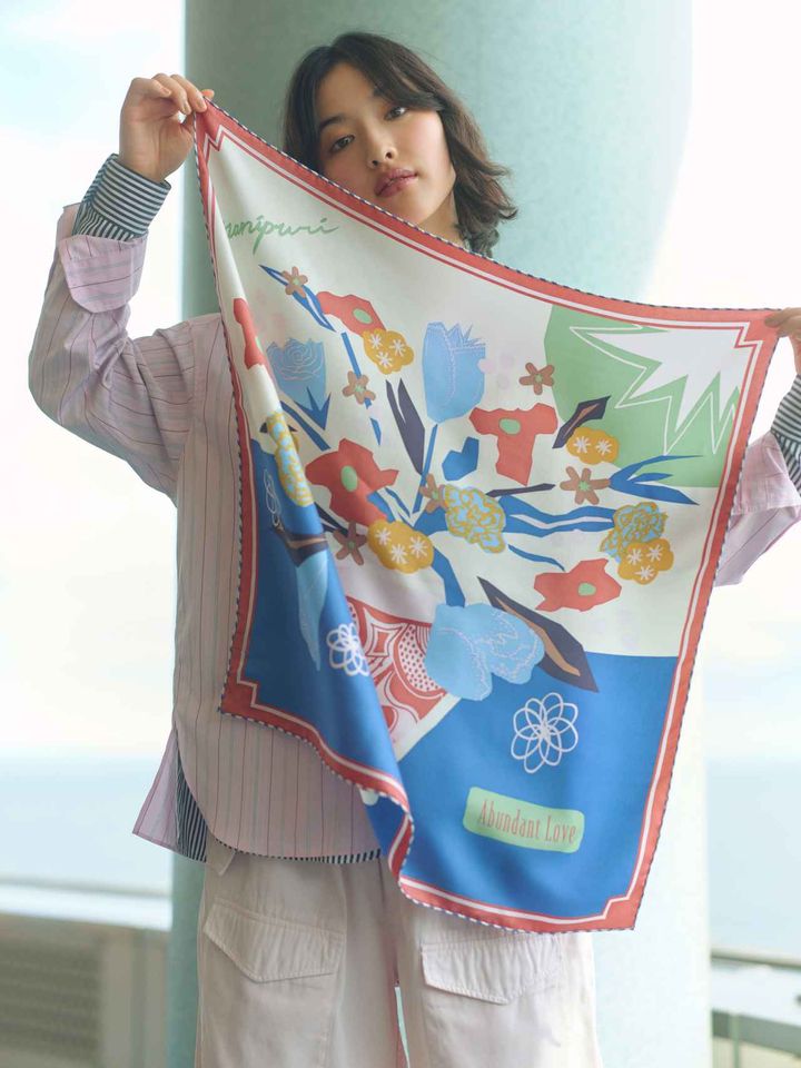 画像1: 【マニプリ】スカーフ“プレイフル”［65x65cm］￥16,500 manipuri.jp