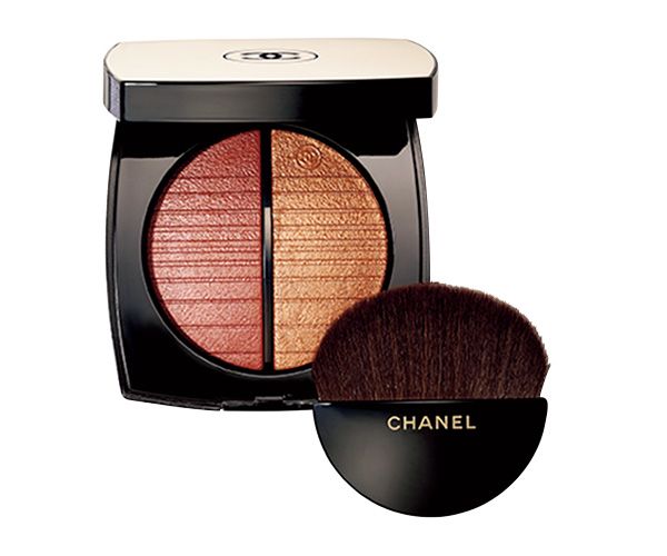 シャネル レ ベージュ ヘルシー ゴールデン グロウ パウダー ソレイユ クーシャン