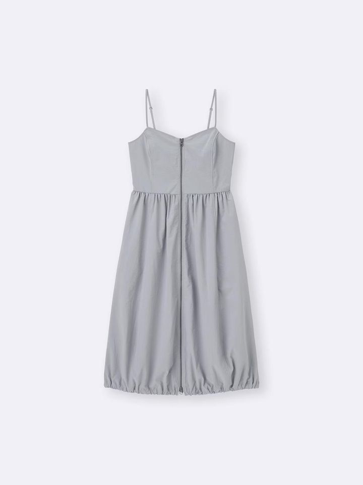 画像2: 出典：GU