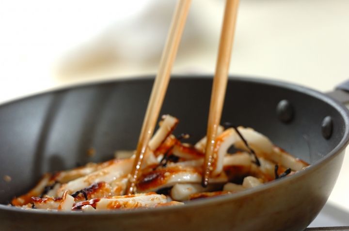 ちくわの塩昆布炒めの作り方2