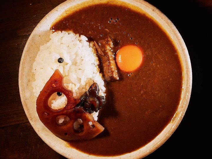 長堀橋『京洛焼肉 ぽめ』の締めカレー