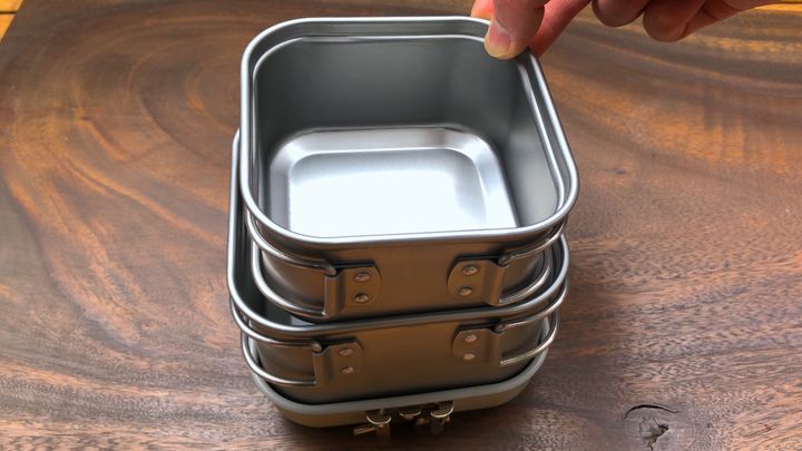 「車中泊革命が起きた」目から鱗！車中泊上級者がオススメする便利ギアが天才的すぎた