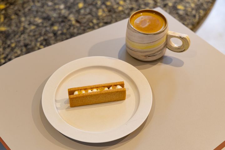 「BUTTER SAND」レモン500円、「HUG YOJO CHAI」700円