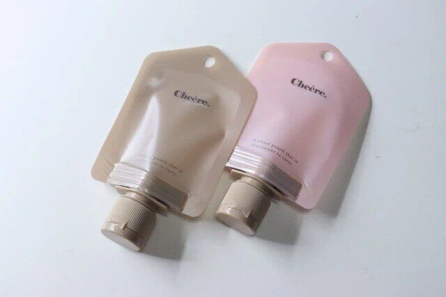 セリアの吊るせるつめかえパウチ