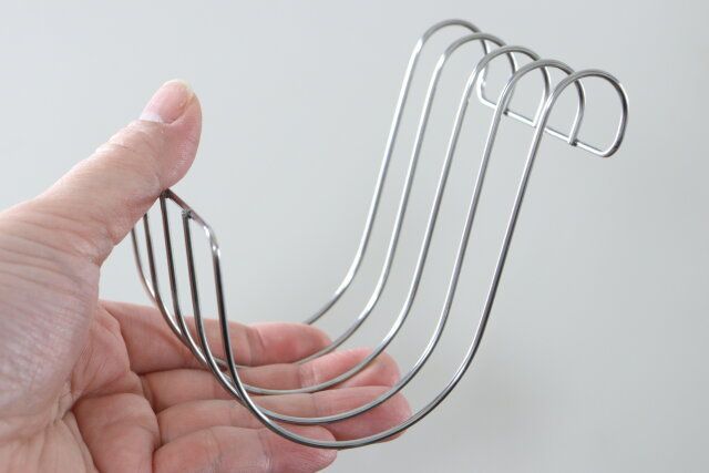 ハンギングステンレスソープホルダー 形状