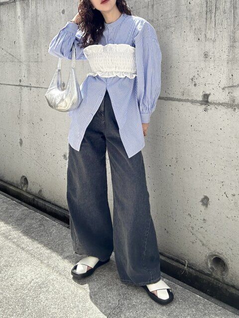 黒デニムコーデ1