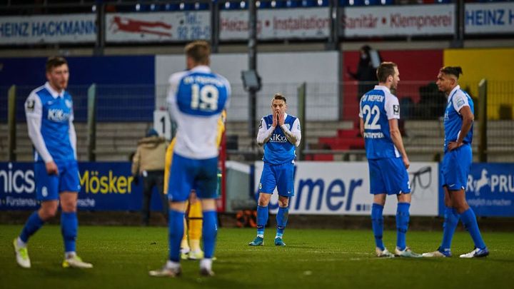 元強豪のクラブが突如の破産、選手も解雇…「欧州で頻繁にチームが消滅するワケ」とは？