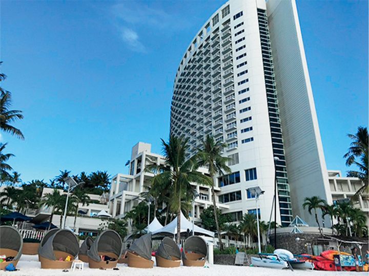 グアムのホテル外観