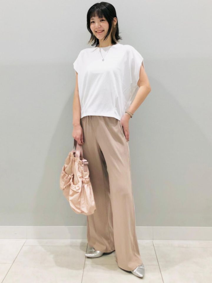 画像2: 出典：GU