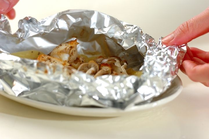 ホタテのバター醤油 絶品ホイル焼き by杉本 亜希子さんの作り方2