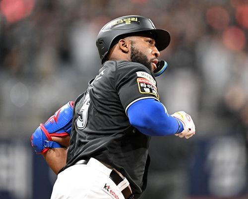 メル・ロハス・ジュニア