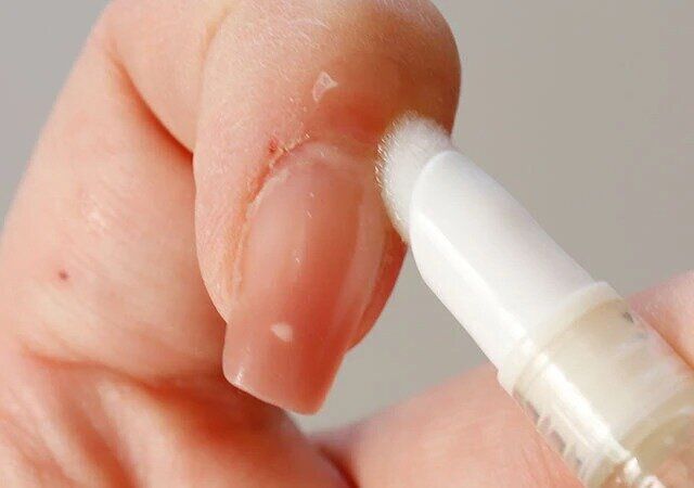 セリアのSHキューティクルリムーバーオイルは指先のうるおいケアにおすすめ