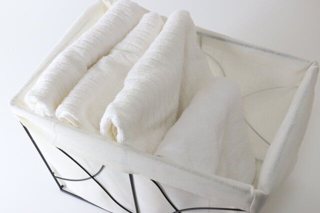 ワイヤー布収納（ウェーブ） タオル収納