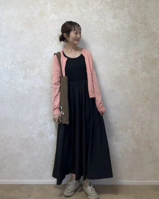 2025春夏ユニクロレディースUVカットクルーネックカーディガン着まわしコーデ