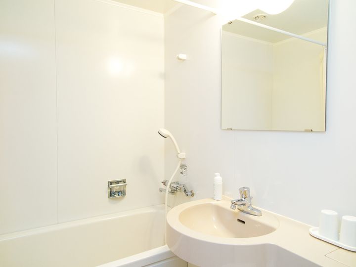 ホテルのユニットバスの水道水は飲んで大丈夫？（画像はイメージ）