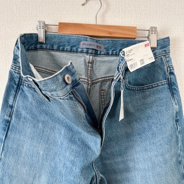 ユニクロ ストレートジーンズ ウエスト部分