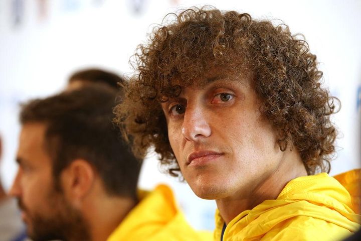 「ずっとハゲと戦ってきた」薄毛に悩む38歳スター、モフモフヘアをやめた理由を説明