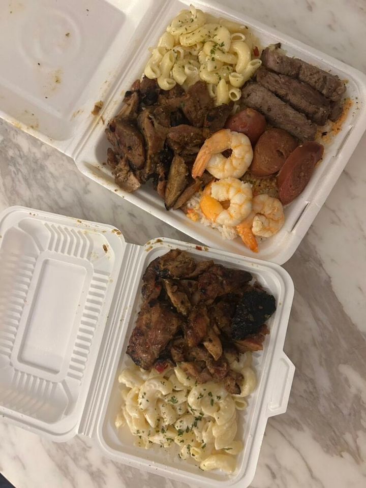 テイクアウトしてホテルで食べたお弁当