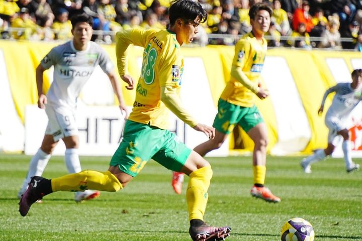 DF河野貴志が「お前らしくない」と言われたJ2ジェフユナイテッド千葉での日々、古巣戦で決意した「あの二人」からのスタメン奪取