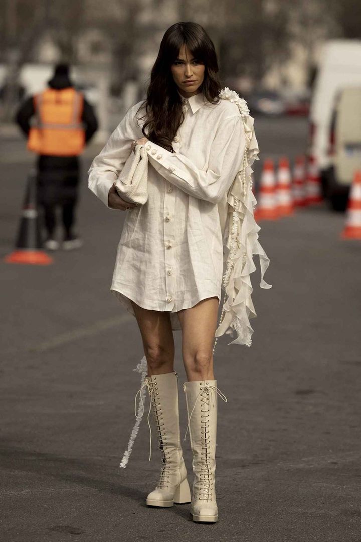 画像: デザインシャツワンピースで華やぐ