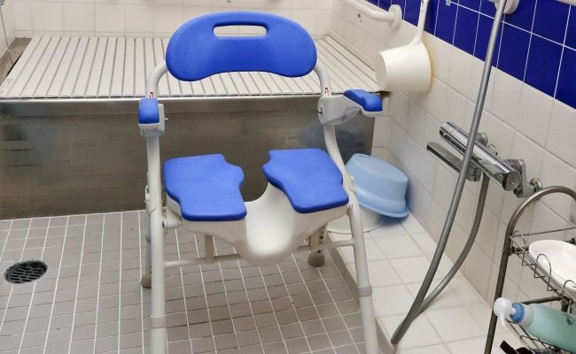 臭いやおむつかぶれが軽減！90歳の義母の自宅介護に役立ったものは【体験談】