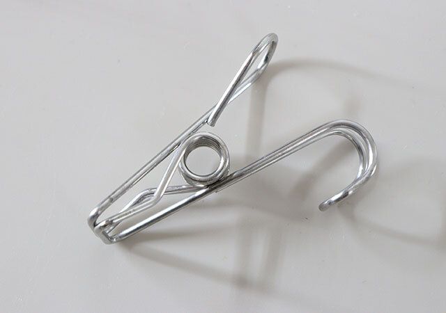 ハンギングステンレス薬味チューブピンチ4P 構造