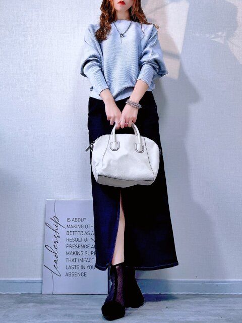 女性らしさを演出してくれる大人カジュアルスタイル