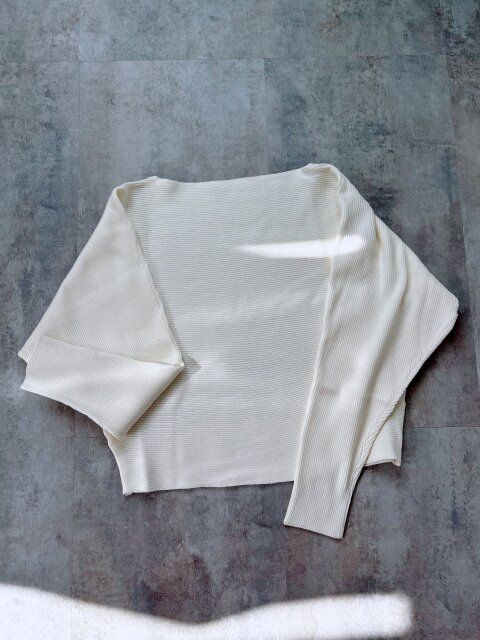 coca ドルマンボートネックニット Ivory