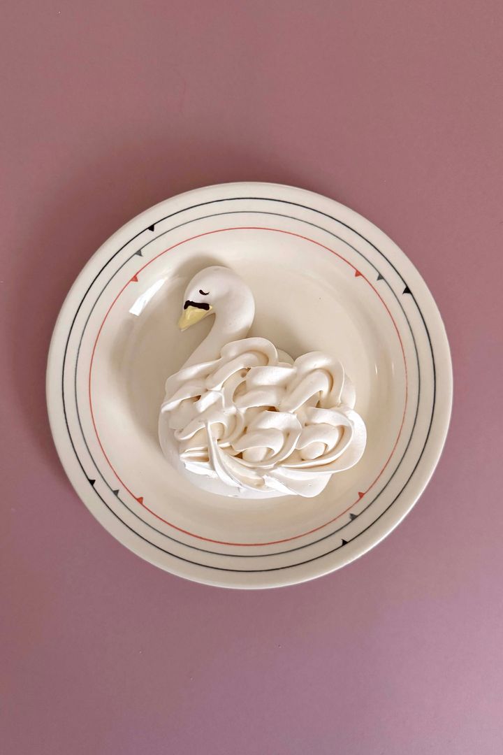 2025年のいちごスイーツ◎ 奈良・パティスリー クリアンで豪華ないちごパフェとかわいいいメレンゲ菓子【ささやかですてきなもの 大谷有紀 vol.233】