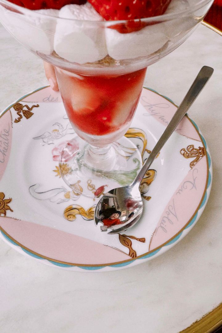 2025年のいちごスイーツ◎ 奈良・パティスリー クリアンで豪華ないちごパフェとかわいいいメレンゲ菓子【ささやかですてきなもの 大谷有紀 vol.233】