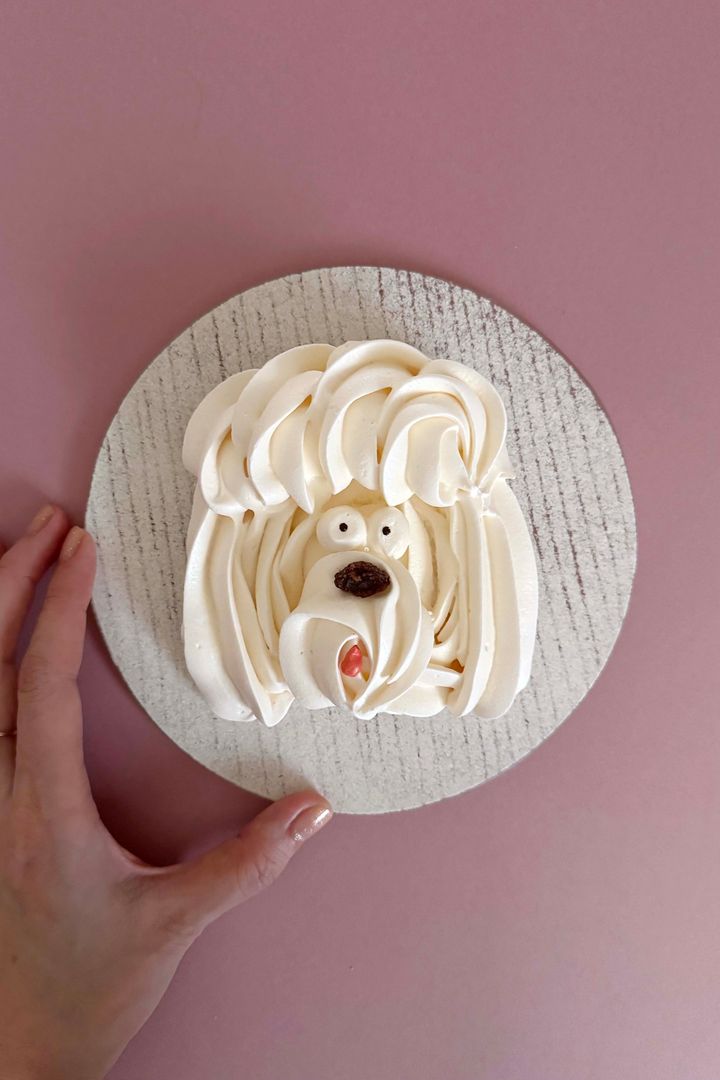 2025年のいちごスイーツ◎ 奈良・パティスリー クリアンで豪華ないちごパフェとかわいいいメレンゲ菓子【ささやかですてきなもの 大谷有紀 vol.233】