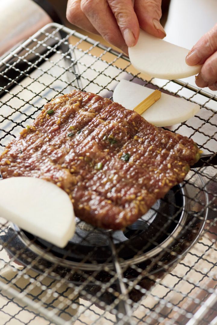 サンジョク（牛肉の串焼き） 作り方 3