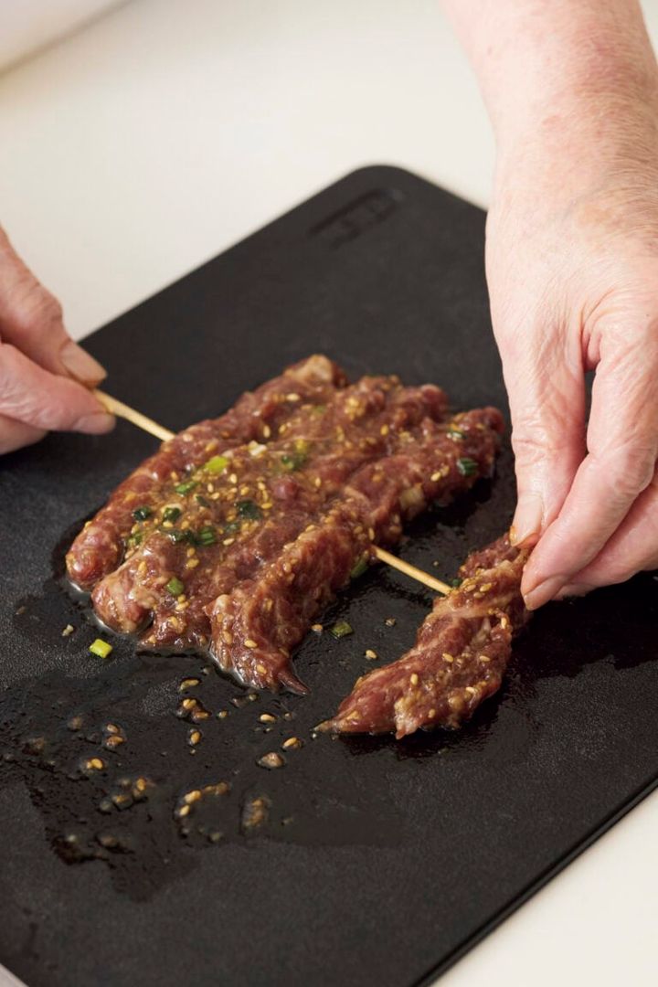 サンジョク（牛肉の串焼き） 作り方 2-a