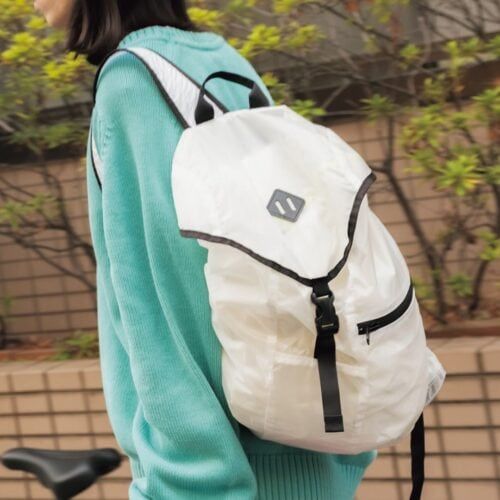 「超・小さくたためるリュック」マコールの“パッカブルデイパック”は春夏にぴったりの相棒