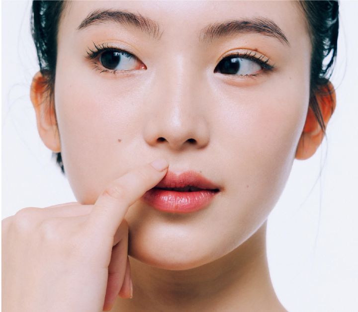 ヴィセ カラーデュオ トリック コンシーラー たるみにおすすめの使い方3