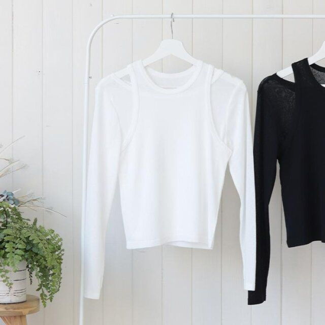 しまむらのタンクトップとTシャツのセット