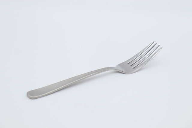 スタンダードプロダクツの新潟燕 ライラックデザートフォーク