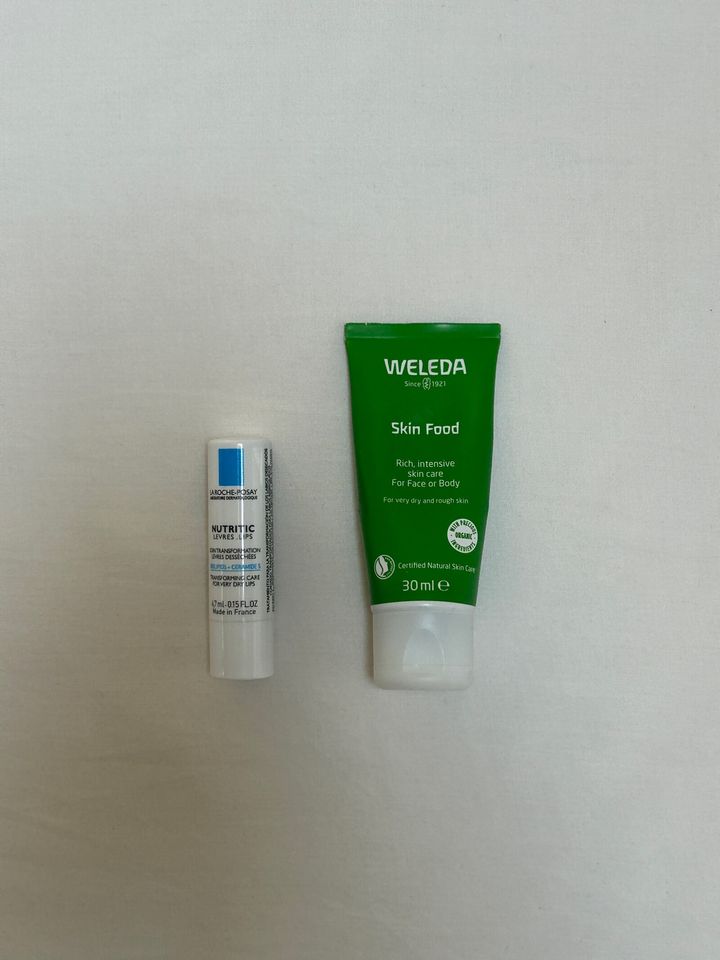 02-kihara-must-have-item-travel-250418 - mari watazawa.jpg