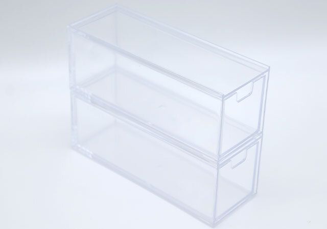 ダイソーのスタッキングできる重なる透明収納ケース（1段引き出し、6.6cm×18cm×7cm）