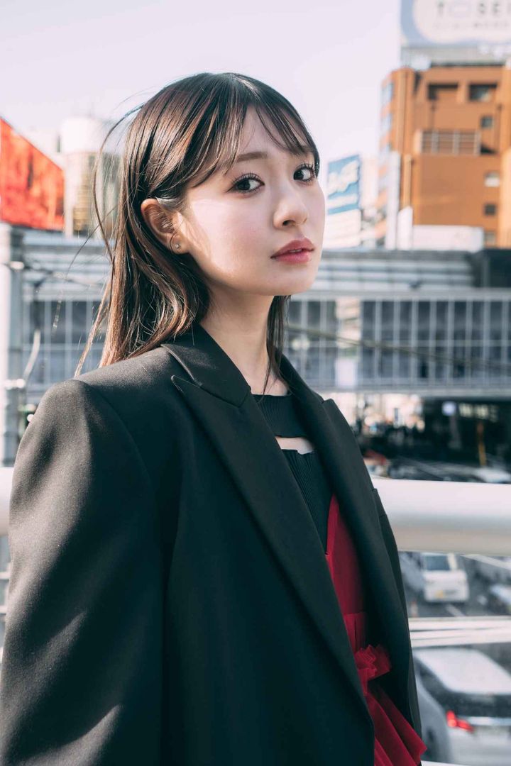 画像2: 2色コーデはコントラストを意識することがポイント！