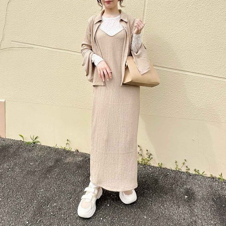 画像: ベージュコーデ