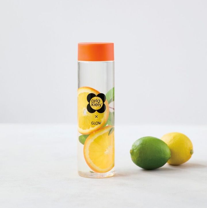 オーラ・カイリーのボトルは容量450mL 雑誌GLOW付録
