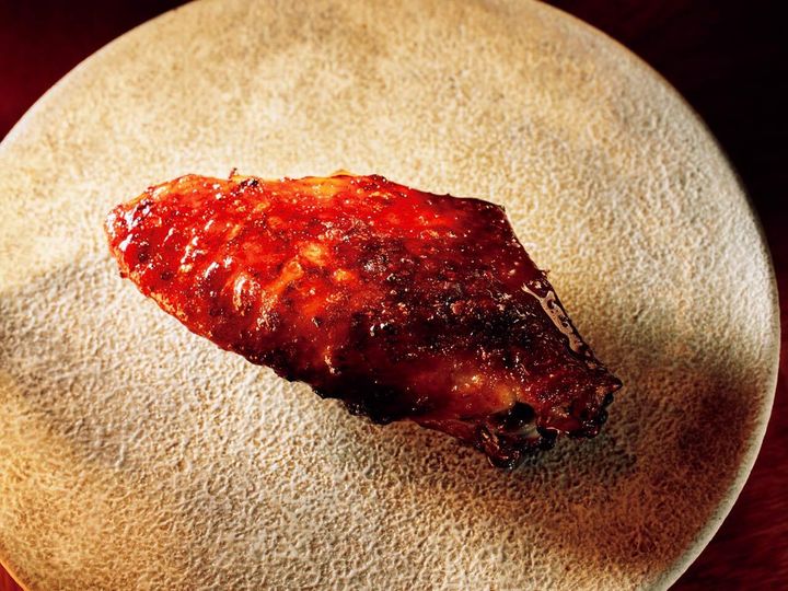 天神橋筋六丁目『熊の焼鳥106』の手羽先