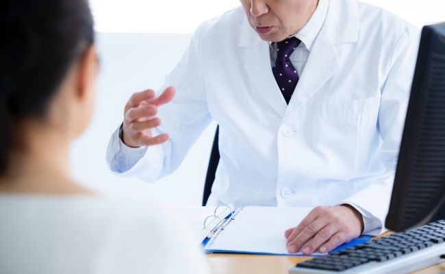 意識もうろうの父。食べることができなくなった父を前に家族が下した決断は【体験談】