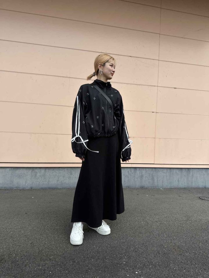 画像: ナイロンジャケットコーデ