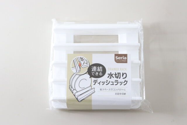 セリアの水切りディッシュラックのパッケージ