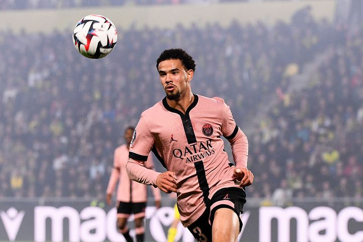 仰天！ブラジル代表、2026年W杯で史上初の『赤黒ユニフォーム』着用か…マイケル・ジョーダンのロゴ入り