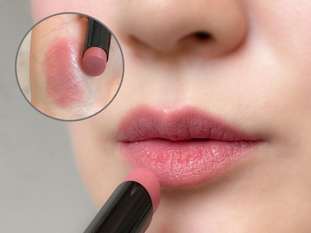 ヴィセ ネンマクフェイクルージュ PK851 唇に塗る