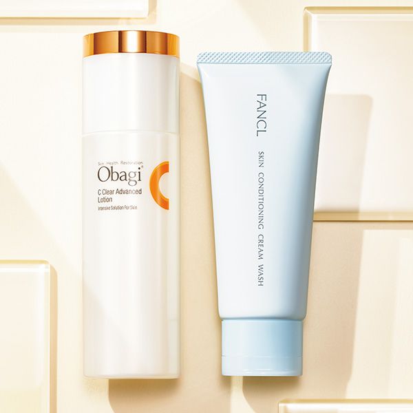 【左】オバジ オバジC クリアアドバンスドローション 【右】ファンケル スキンコンディショニング洗顔