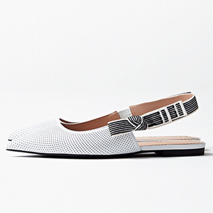 足がキレイに見えるサイドライン